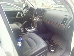 Попытка угона автомобиля Toyota Land Cruiser 200