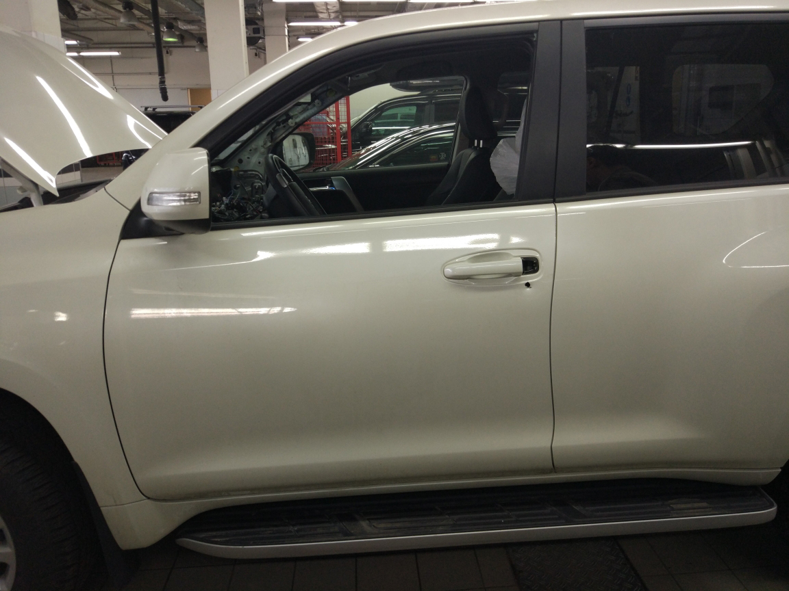 Попытка угона Toyota Land Cruiser Prado
